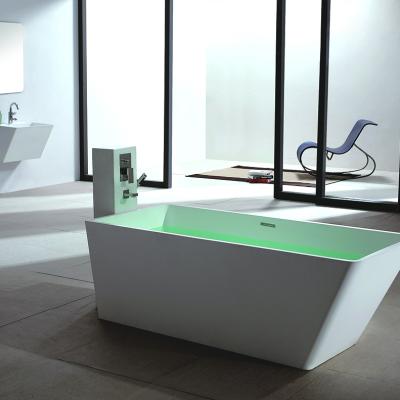 Nella – 67″ Luxury Bathtub
